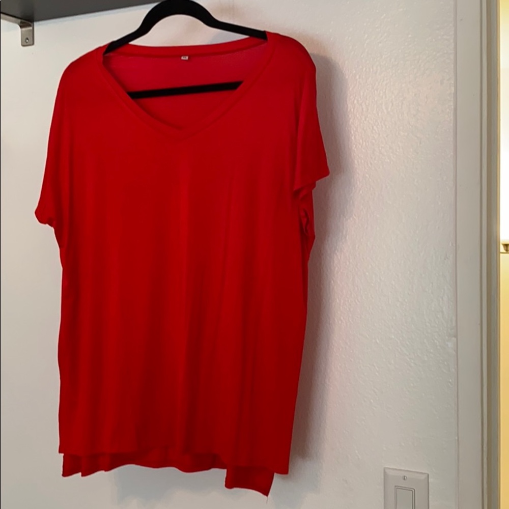 Vibrant red short sleeve T